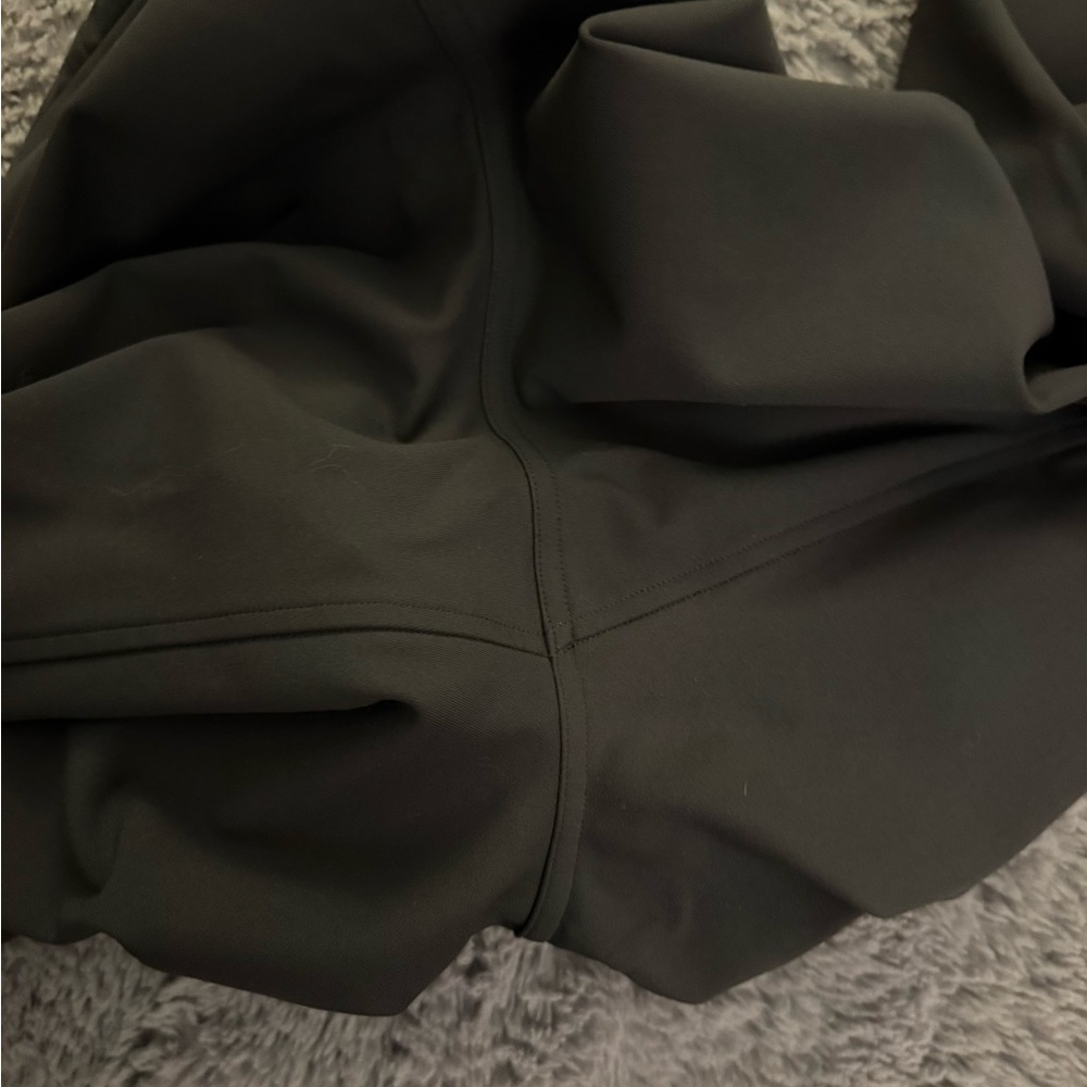 LULULEMON Men’s Stretch Luxtreme Pants Size Medium - Picture 13 of 14